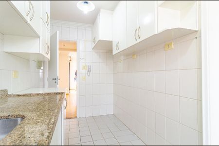 Apartamento para alugar com 94m², 3 quartos e 2 vagasCozinha