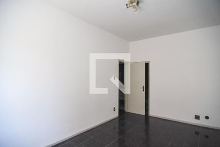 Apartamento à venda com 110m², 3 quartos e sem vagaSuite 