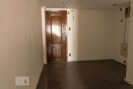 Sala  de apartamento à venda com 3 quartos, 110m² em Centro, Niterói