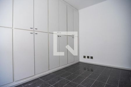 Quarto 1 de apartamento à venda com 3 quartos, 110m² em Centro, Niterói