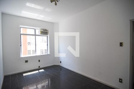 Apartamento à venda com 110m², 3 quartos e sem vagaSuite 
