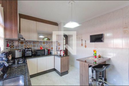 Casa à venda com 204m², 3 quartos e 5 vagasCozinha