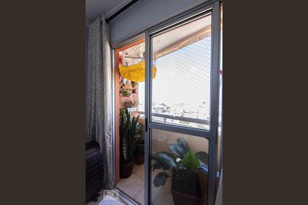 Varanda Sala de apartamento à venda com 3 quartos, 72m² em Vila Esperança, São Paulo