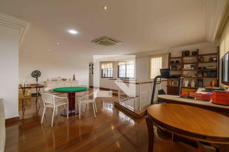 Apartamento à venda com 381m², 4 quartos e 3 vagas Apartamento à venda com 381m², 4 quartos e 3 vagasSala 2