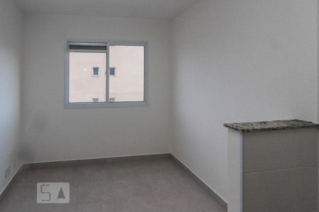Sala de apartamento para alugar com 2 quartos, 32m² em Jardim Planalto, São Paulo