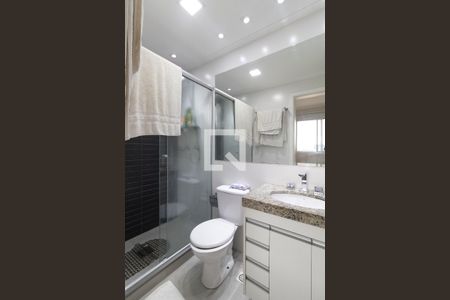 Apartamento à venda com 69m², 3 quartos e 2 vagas Apartamento à venda com 69m², 3 quartos e 2 vagasBanheiro da Suíte