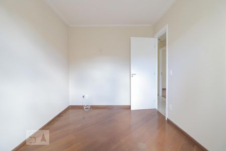 Apartamento à venda com 85m², 4 quartos e 2 vagasQuarto 2