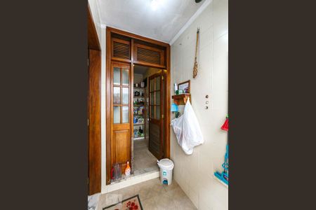 Casa à venda com 385m², 3 quartos e 3 vagasCloset