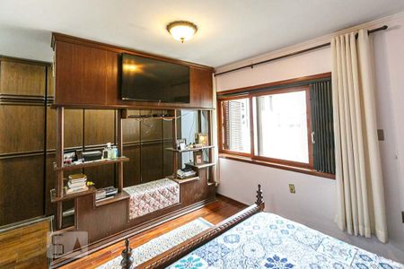 Casa à venda com 385m², 3 quartos e 3 vagasQuarto 1