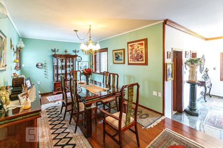 Casa à venda com 385m², 3 quartos e 3 vagasSala de Jantar