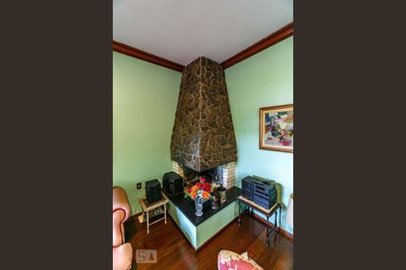 Sala de casa à venda com 3 quartos, 385m² em Chácara das Pedras, Porto Alegre