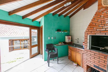 Casa à venda com 385m², 3 quartos e 3 vagasChurrasqueira