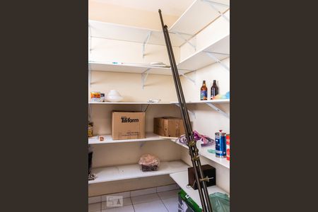 Apartamento para alugar com 191m², 3 quartos e 2 vagasDespensa