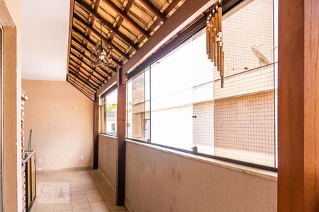 Apartamento para alugar com 191m², 3 quartos e 2 vagasCobertura