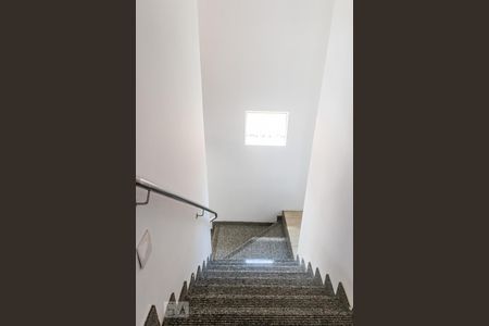 Apartamento para alugar com 191m², 3 quartos e 2 vagasEscada