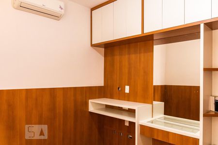 Apartamento para alugar com 191m², 3 quartos e 2 vagasQuarto 2