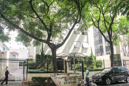 Apartamento para alugar com 65m², 2 quartos e 1 vagaFachada