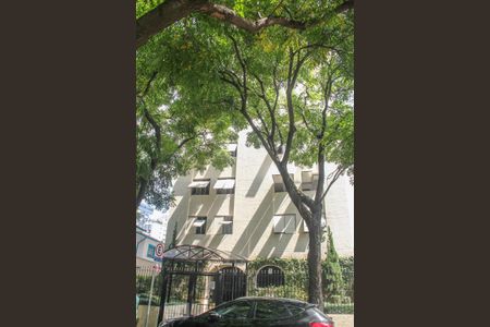 Apartamento para alugar com 65m², 2 quartos e 1 vagaFachada