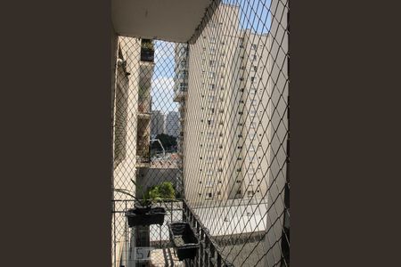 Vista de apartamento para alugar com 2 quartos, 65m² em Vila Olímpia, São Paulo