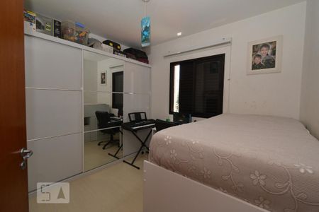 Apartamento à venda com 150m², 4 quartos e 3 vagasQuarto 4