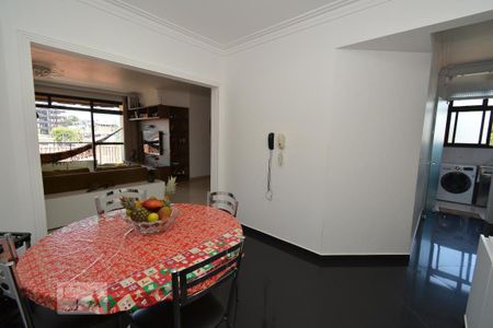 Apartamento à venda com 150m², 4 quartos e 3 vagasCozinha