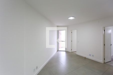 Sala de apartamento à venda com 2 quartos, 51m² em Jardim Monte Alegre, Taboão da Serra