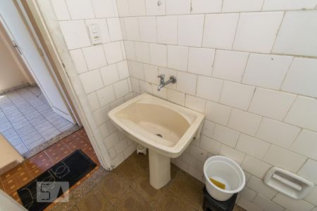 Apartamento à venda com 52m², 2 quartos e sem vaga Apartamento à venda com 52m², 2 quartos e sem vagaBanheiro