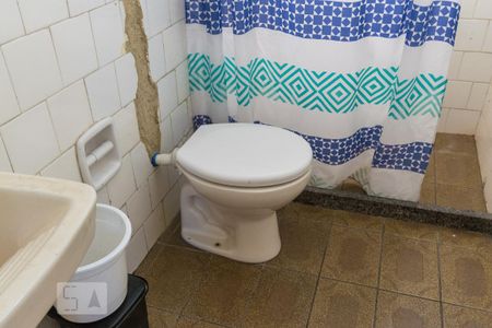 Apartamento à venda com 52m², 2 quartos e sem vaga Apartamento à venda com 52m², 2 quartos e sem vagaBanheiro