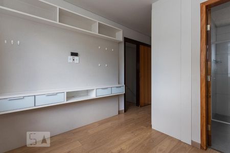 Suite de casa para alugar com 3 quartos, 121m² em Santa Felicidade, Curitiba