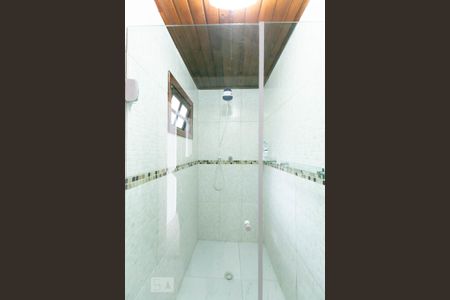 Casa à venda com 300m², 3 quartos e 2 vagasBanheiro 2 