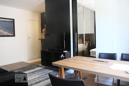Detalhe Sala de apartamento para alugar com 1 quarto, 42m² em Itararé, São Vicente