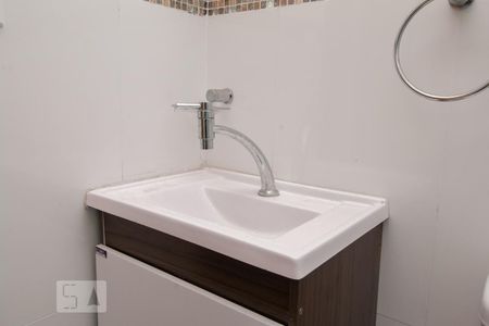 Banheiro de apartamento à venda com 1 quarto, 40m² em Brás, São Paulo