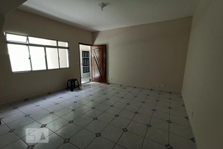 Sala de casa à venda com 4 quartos, 250m² em Jardim Sapopemba, São Paulo