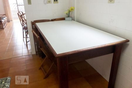Casa de condomínio para alugar com 93m², 2 quartos e 1 vagaCozinha