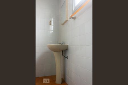 Casa de condomínio para alugar com 93m², 2 quartos e 1 vagaBanheiro