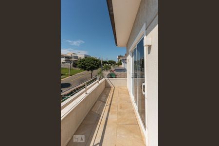 Casa de condomínio à venda com 400m², 5 quartos e 4 vagasVaranda do Escritório