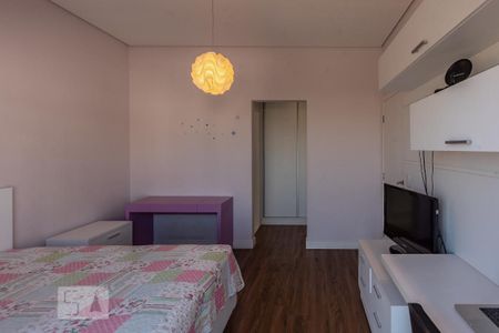 Casa de condomínio à venda com 400m², 5 quartos e 4 vagasSuíte 3