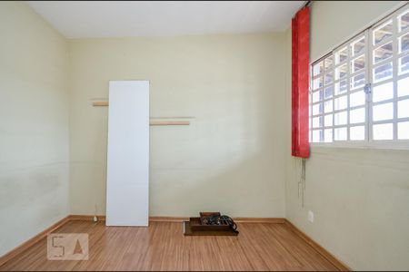 Casa para alugar com 140m², 3 quartos e 3 vagas Casa para alugar com 140m², 3 quartos e 3 vagasQuarto 3