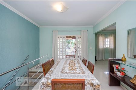 Sala 1 de casa para alugar com 3 quartos, 140m² em Havaí, Belo Horizonte
