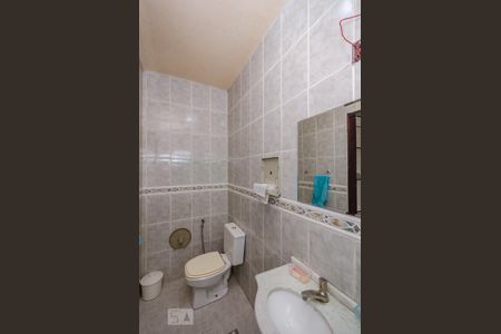 Casa para alugar com 140m², 3 quartos e 3 vagas Casa para alugar com 140m², 3 quartos e 3 vagasBanheiro da Suíte