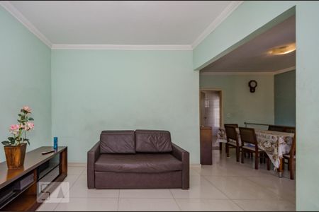 Sala 2 de casa para alugar com 3 quartos, 140m² em Havaí, Belo Horizonte
