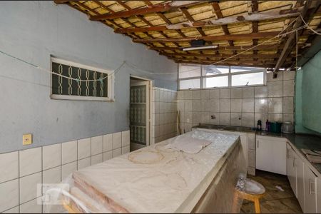 Casa para alugar com 140m², 3 quartos e 3 vagas Casa para alugar com 140m², 3 quartos e 3 vagasvaranda