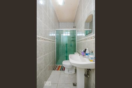 Casa para alugar com 140m², 3 quartos e 3 vagas Casa para alugar com 140m², 3 quartos e 3 vagasBanheiro Social