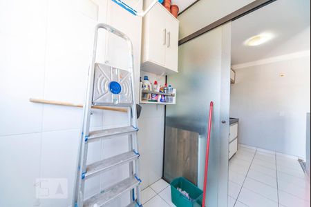 Apartamento à venda com 54m², 2 quartos e 1 vaga Apartamento à venda com 54m², 2 quartos e 1 vagaÁrea de Serviço