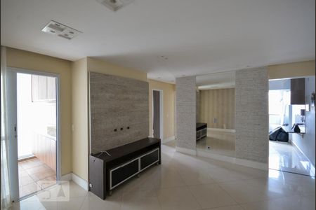 Sala de apartamento à venda com 3 quartos, 67m² em Água Funda, São Paulo