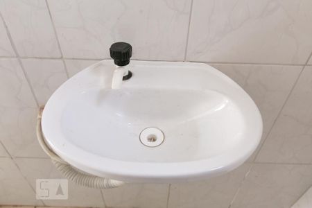 Studio para alugar com 35m², 1 quarto e sem vagaDetalhe banheiro