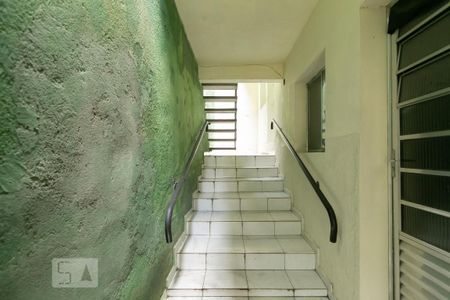 Studio para alugar com 35m², 1 quarto e sem vagaEscada