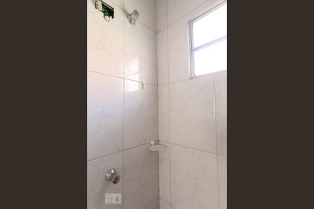 Banheiro de kitnet/studio para alugar com 1 quarto, 35m² em Jardim Nossa Senhora do Carmo, São Paulo