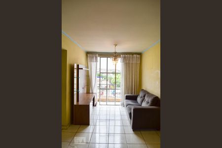 Sala de Apartamento com 2 quartos, 60m² Jardim Palmares