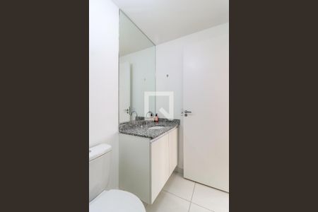 Apartamento para alugar com 55m², 2 quartos e 1 vaga Apartamento para alugar com 55m², 2 quartos e 1 vagaBanheiro